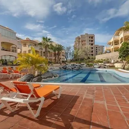 A Bright With A Pool Apartment San Miguel de Abona