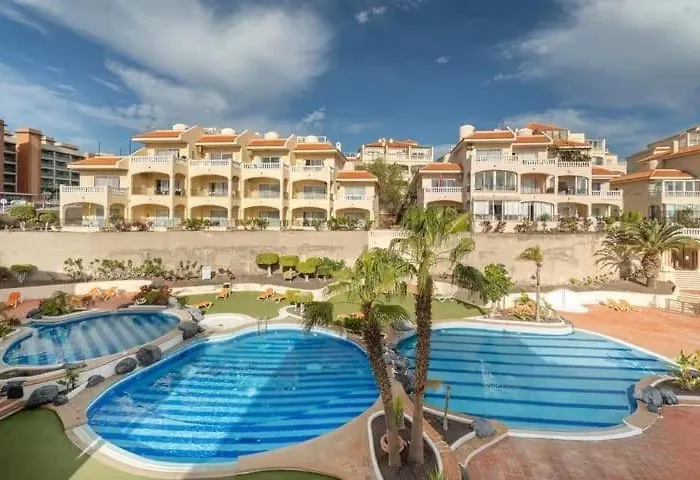 A Bright With A Pool Apartamento San Miguel de Abona